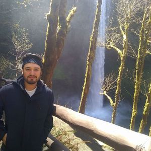 Meet your Posher, Javier